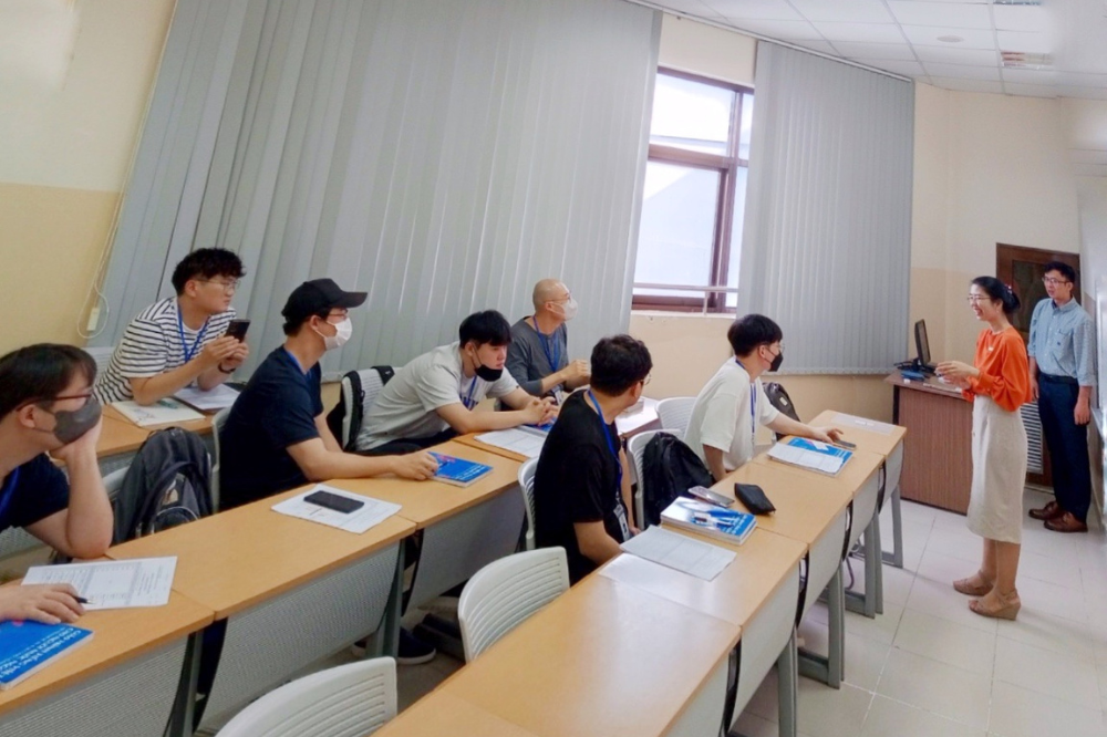 한국학생들을위한 베트남어 언어 프로그램 "K-Move School" 프로그램